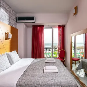 3* Hotel Life