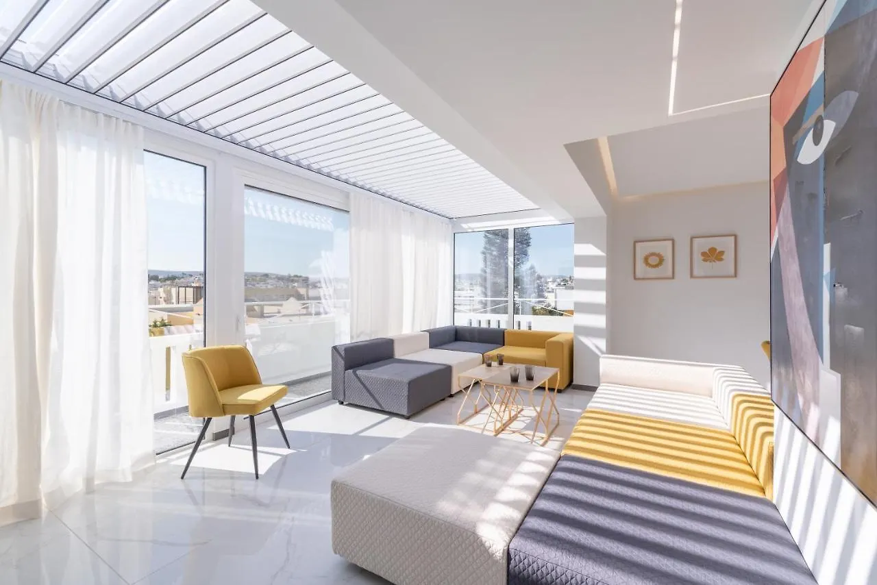 H Experience Spectacular Rooftop Loft Iraklion Appartement