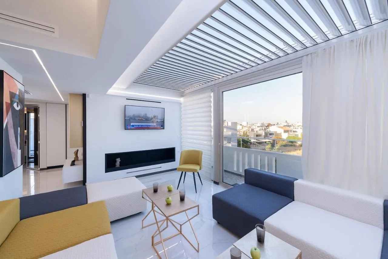 H Experience Spectacular Rooftop Loft Iraklion Griekenland